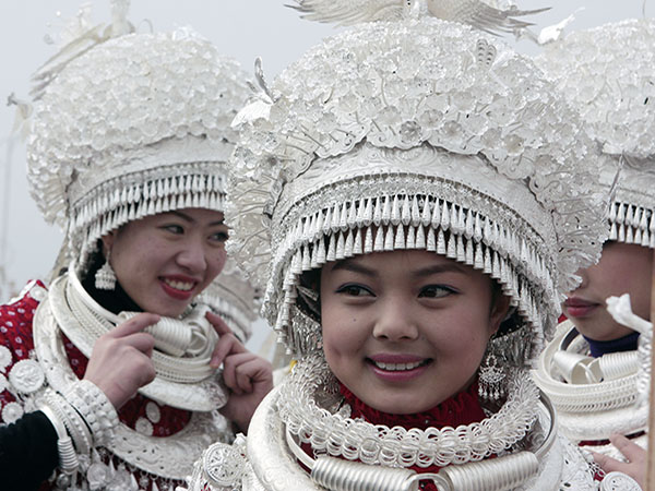 Touch Remote Villages and Experience Lusheng Festivals